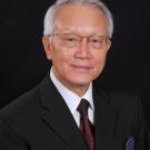 Portrait photo of Dennis Hsieh